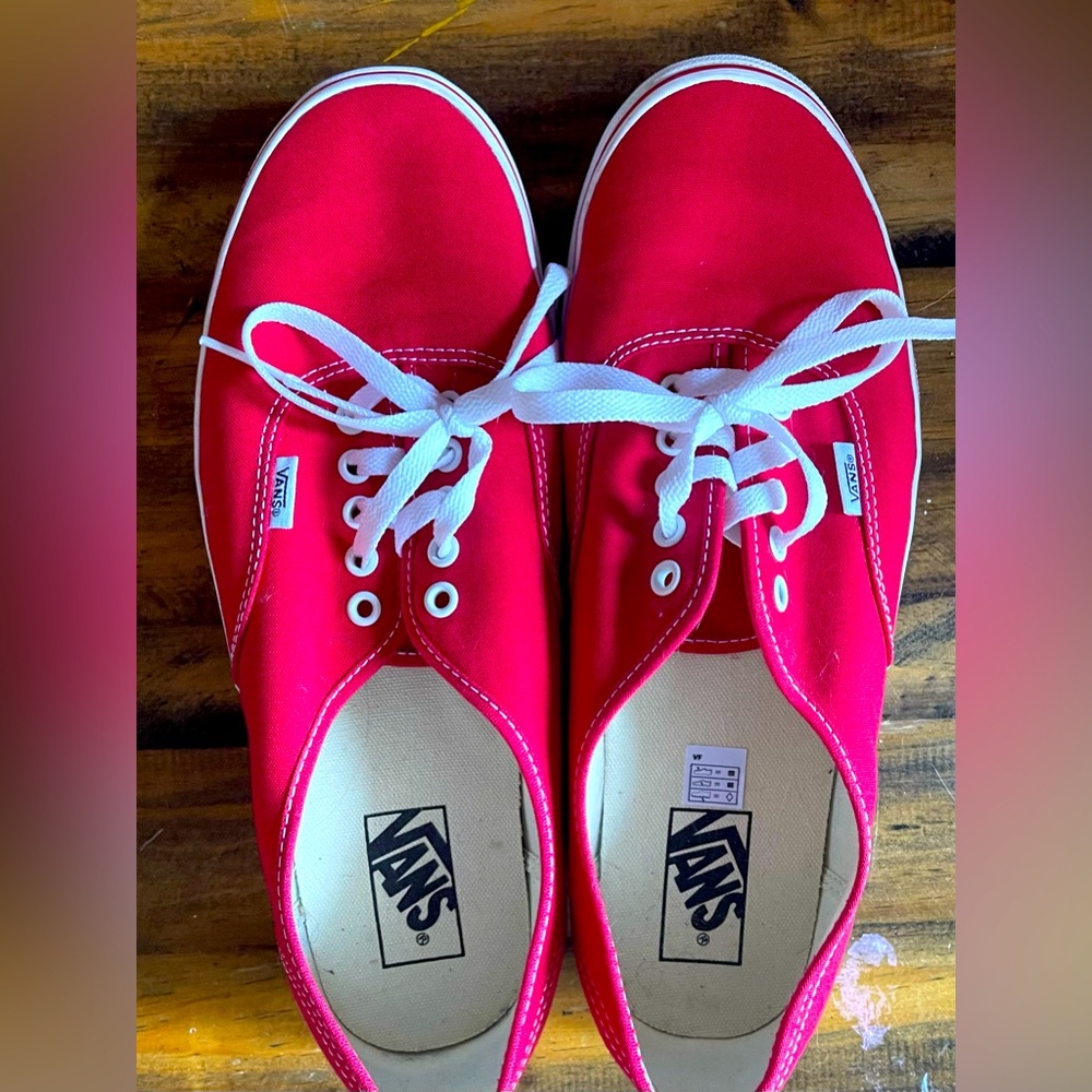 Vans sneakers lightly worn, excellent condition, size 11.5